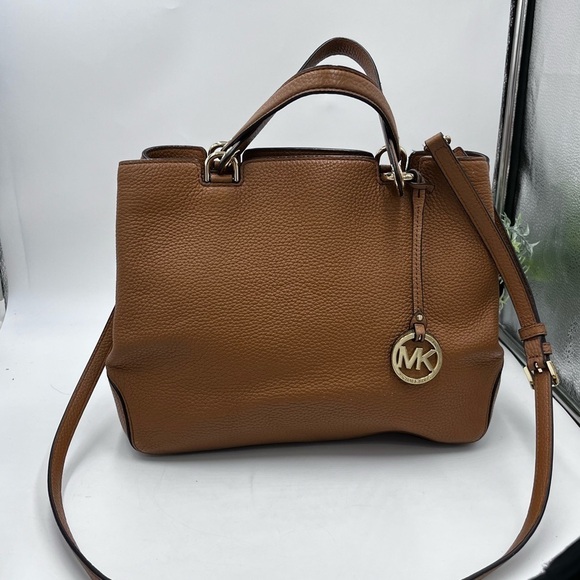 Michael Kors Acorn Camel Soft Leather Anabelle Versatile Crossbody Handbag - Picture 1 of 16